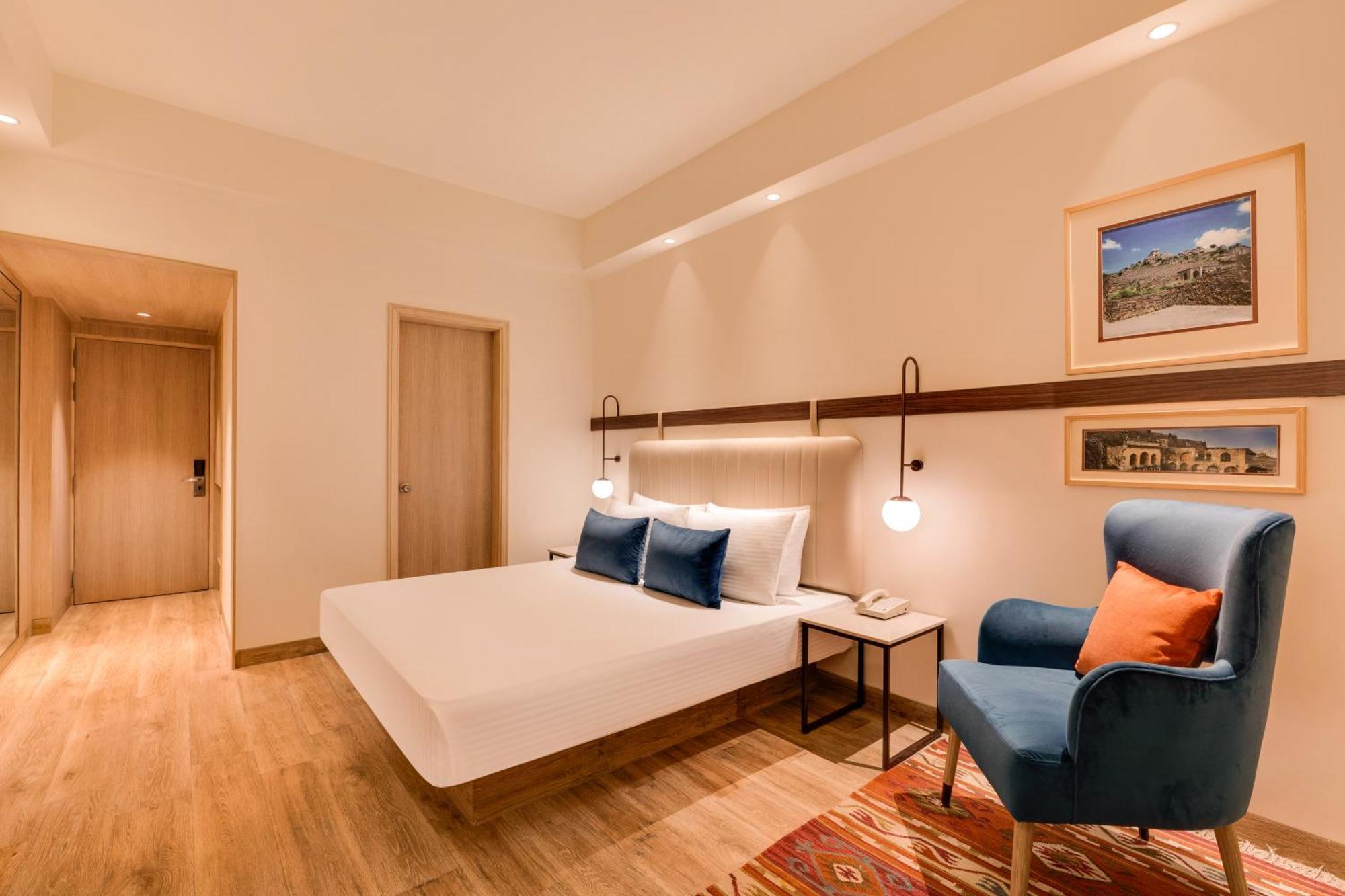 Lemon Tree Hotel, Gachibowli, Хайдарабад Экстерьер фото