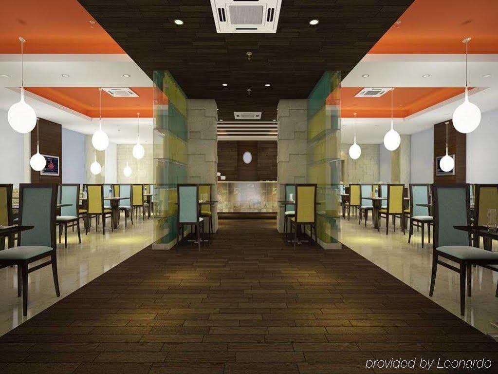 Lemon Tree Hotel, Gachibowli, Хайдарабад Экстерьер фото